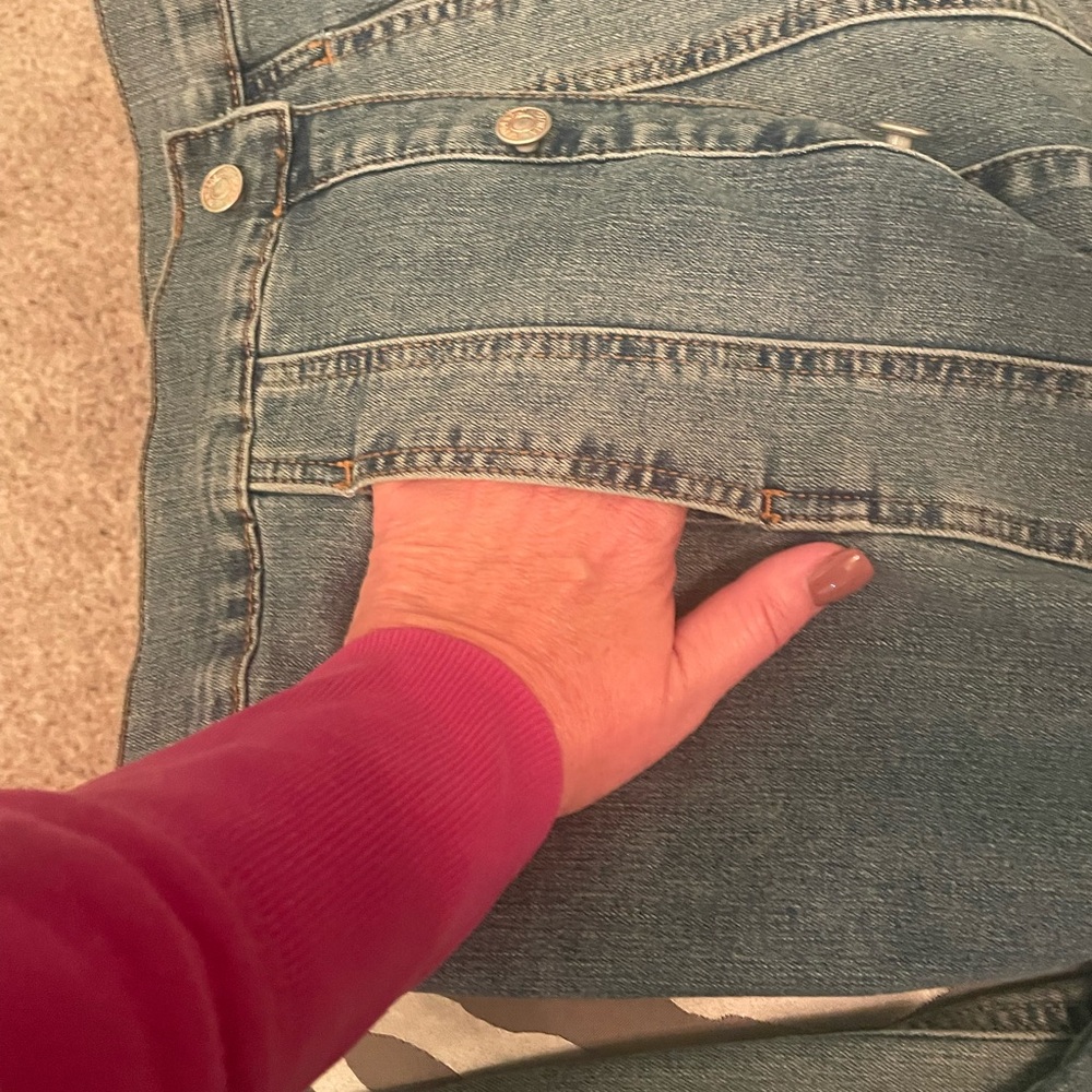Jean Jacket - Picture 5 of 6